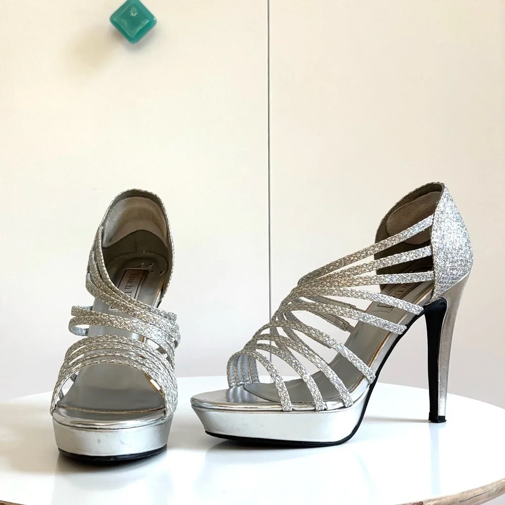Touch Ups Carey Silver Sparkle Heels Size 8